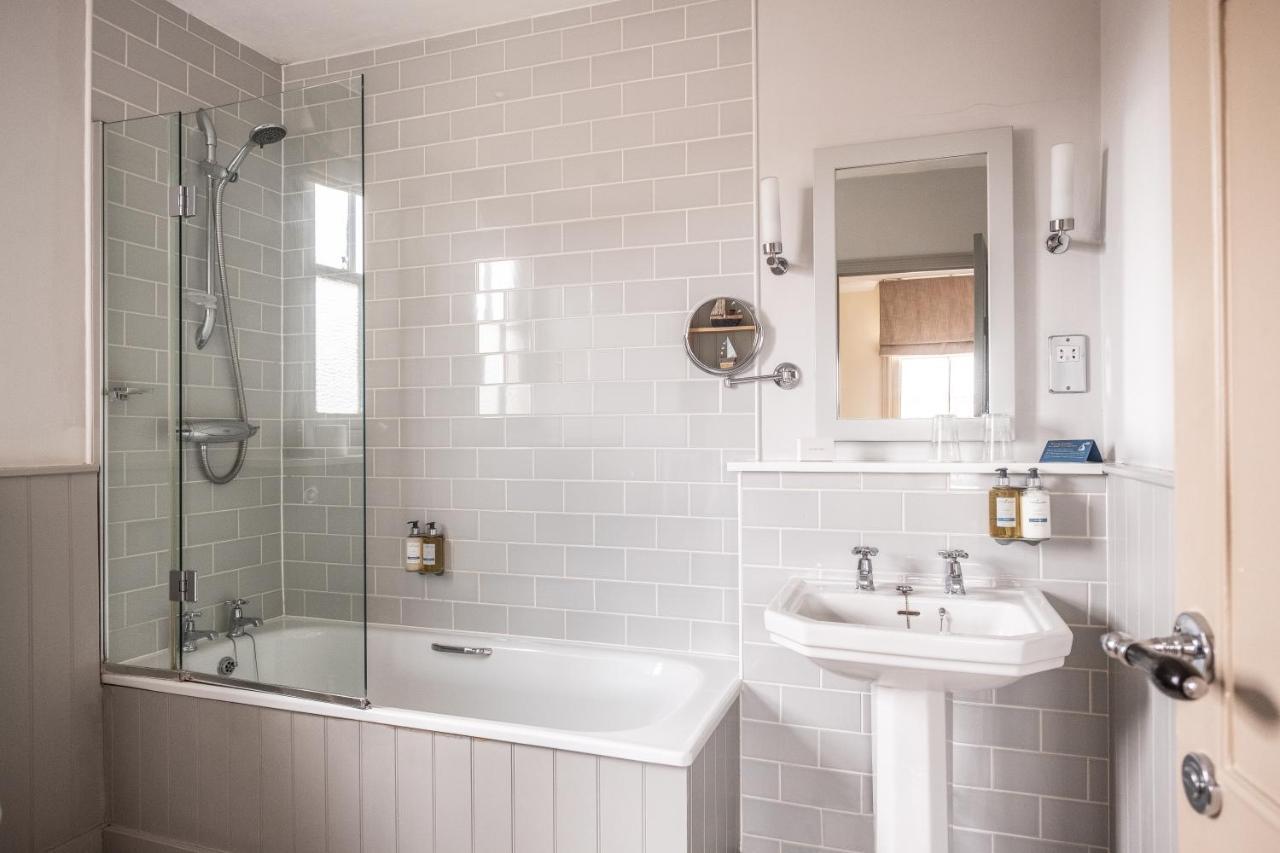 Crown Hotel Southwold Esterno foto
